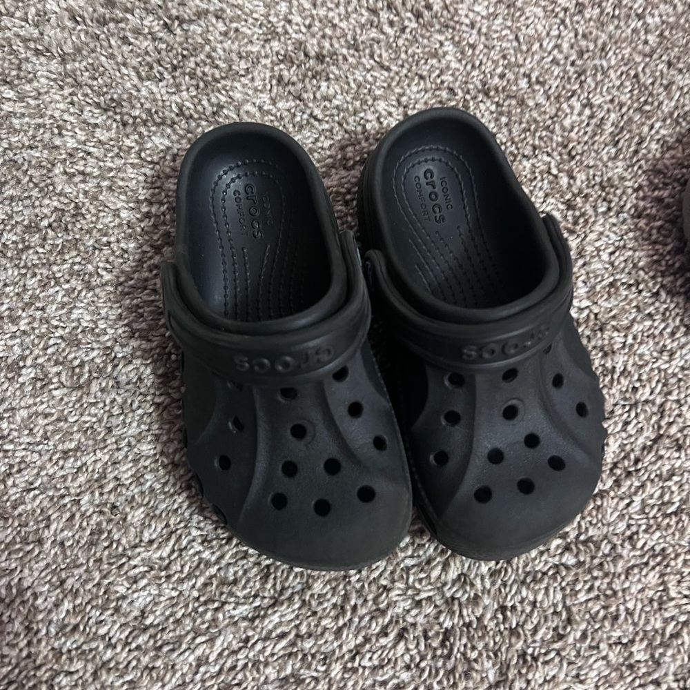 Navy crocs size 9